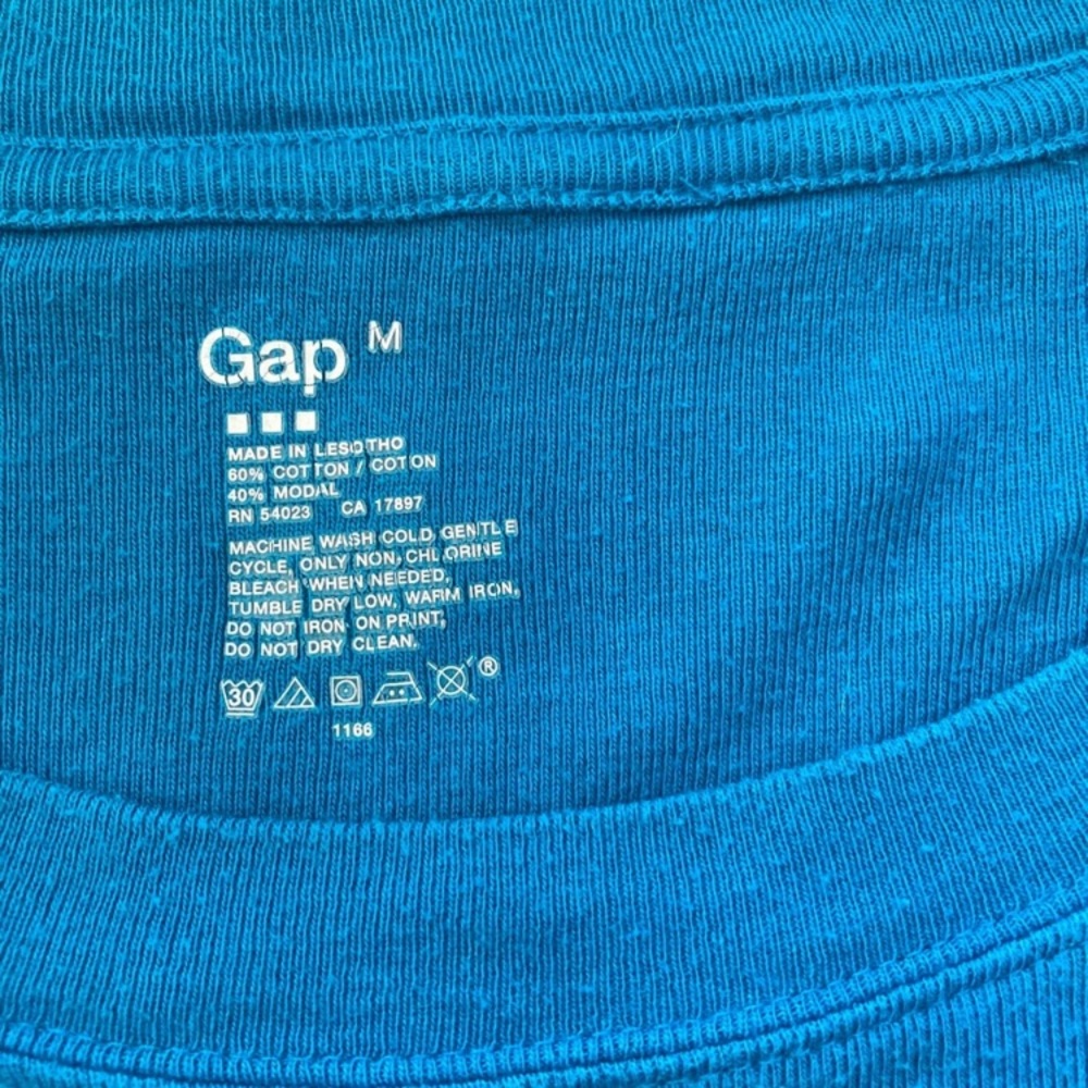 GAP Vibrant Blue Long Sleeve Women's Tee - Picture 2 of 3
